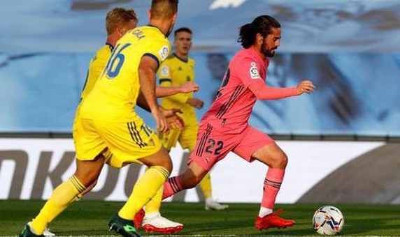  曼联主场爆冷负于升班马球队  