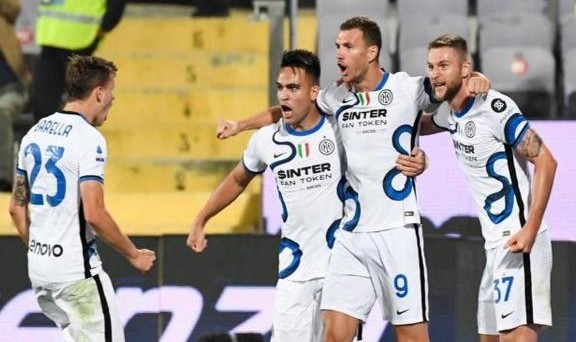  国际米兰逆转取胜，意甲争冠悬念持续升温  