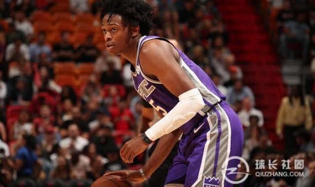  福克斯三双国王轻取雷霆  