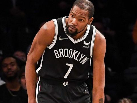  篮网官宣，杜兰特续约三年  