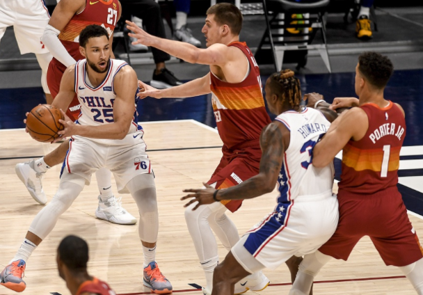  马克西替补砍高分，76人主场逆转公牛显韧性