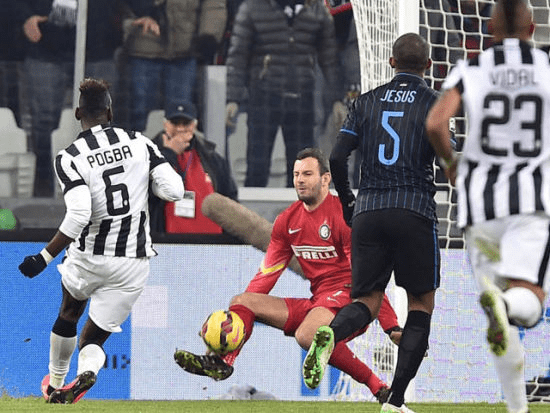  国际米兰主场三球大胜，强势登顶意甲榜首
