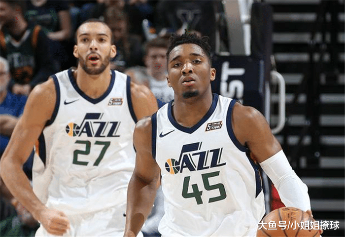  米切尔压哨三分精准命中，爵士加时力克森林狼群